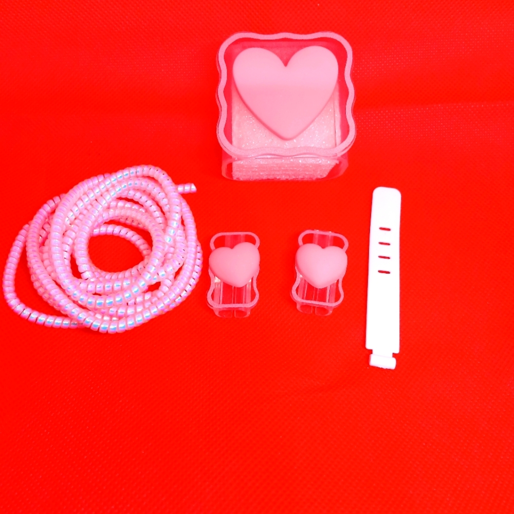 Pink Heart Accessories 5 pieces cable protector cases.